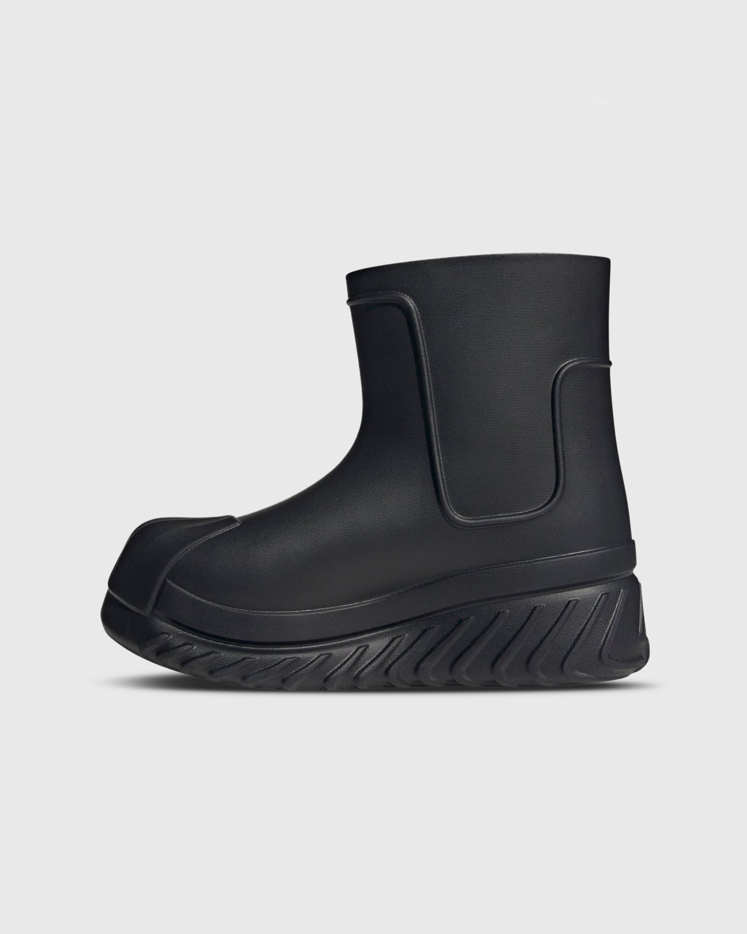 Adidas – AdiFOM SST Boot Core Black | Highsnobiety Shop